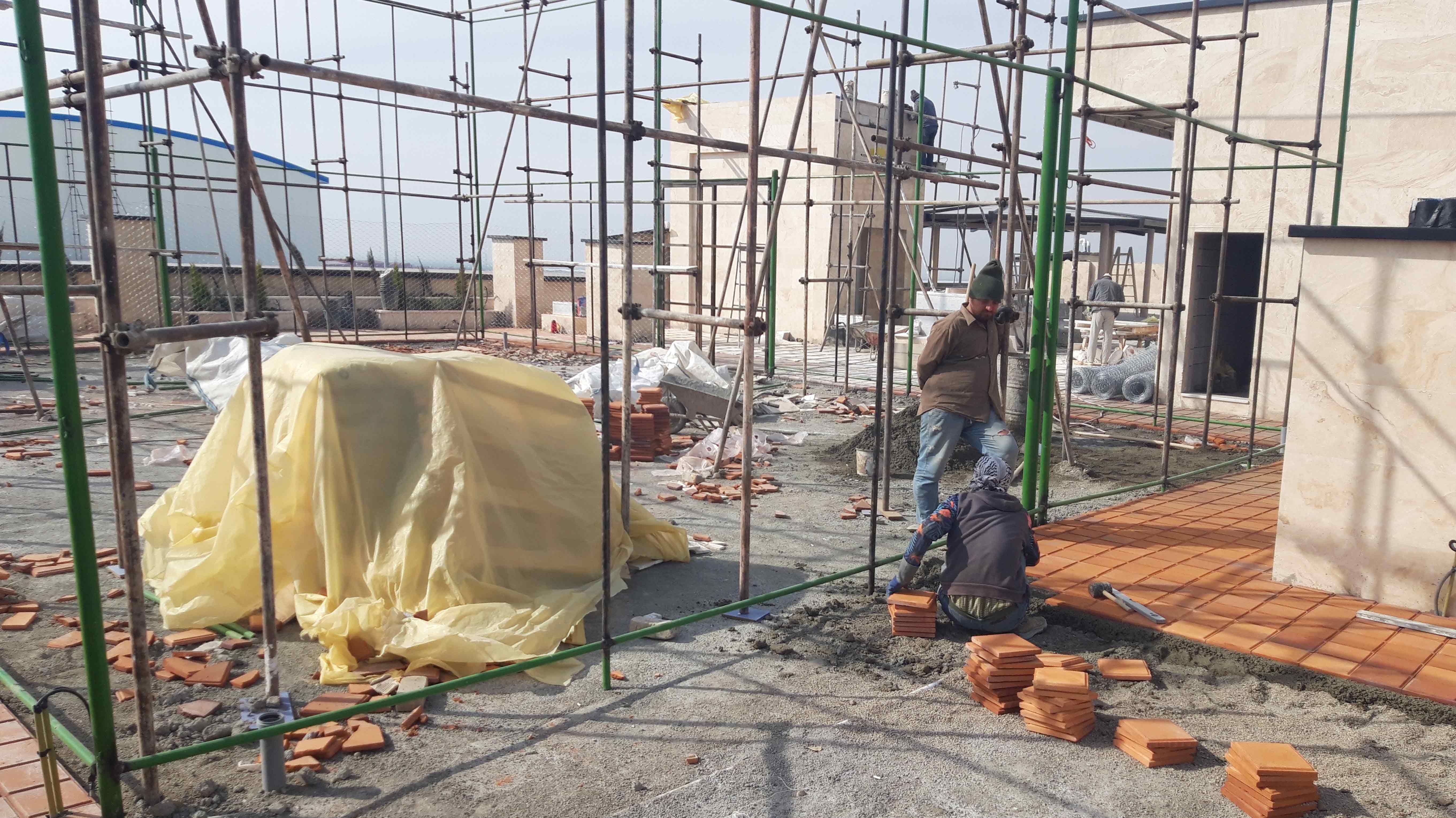 بنای بام سبز - 1