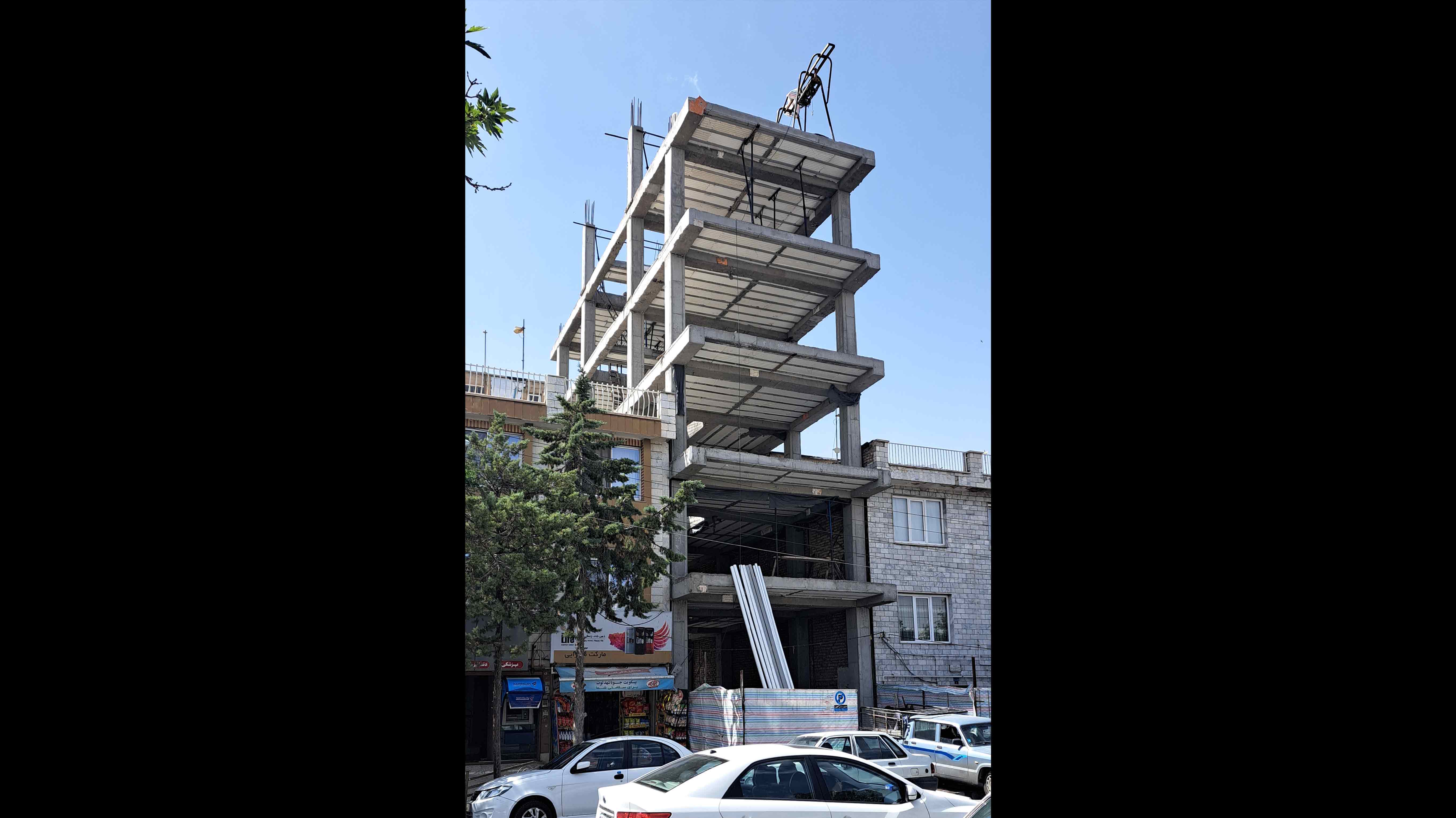 بنای چهارراه سونا - 1